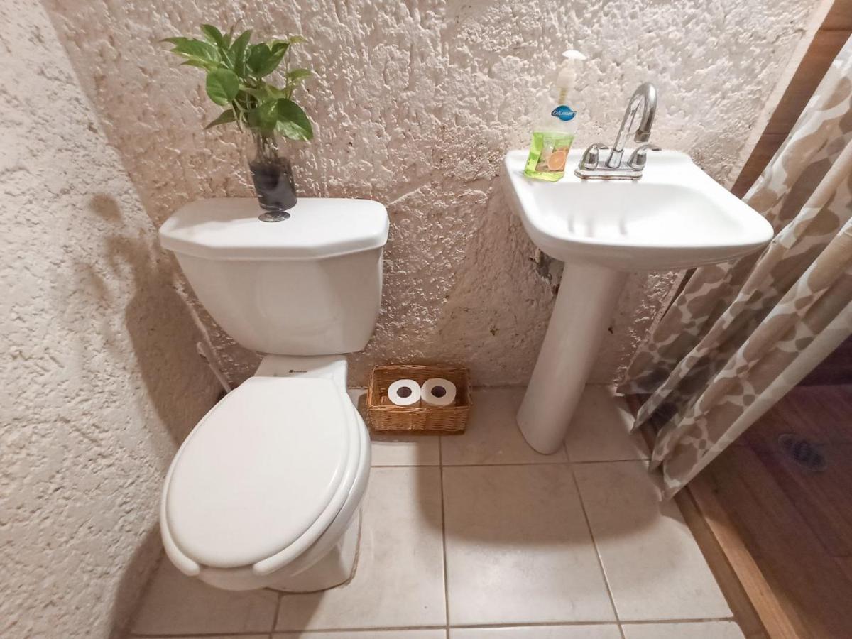 Hostal Casa Maria Канкун Экстерьер фото